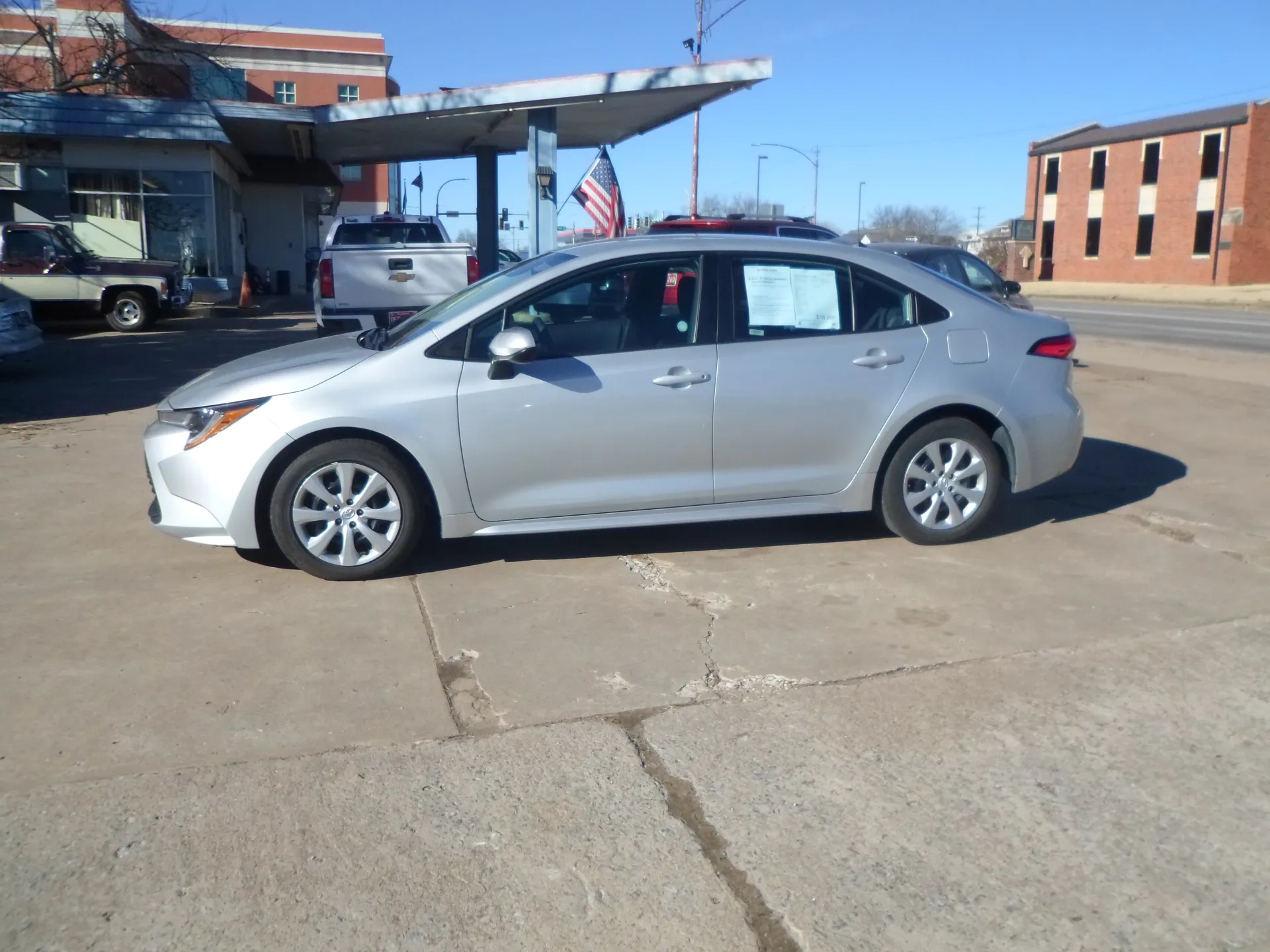 2024 TOYOTA COROLLA LE